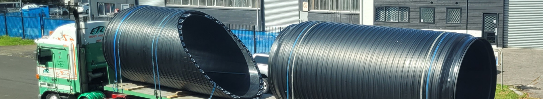 Large pipes, large tanks and large manholes - Infrapipe