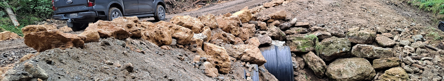 Cyclone Recovery in Puketitiri, Hawke’s Bay DN2500 Krah Pipe Culvert Installation Cyclone Recovery in Puketitiri, Hawke’s Bay DN2500 Krah Pipe Culvert Installation